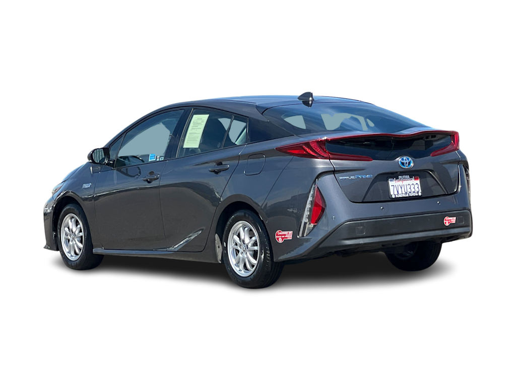 Thumbnail: 2017 Toyota Prius Prime - 4