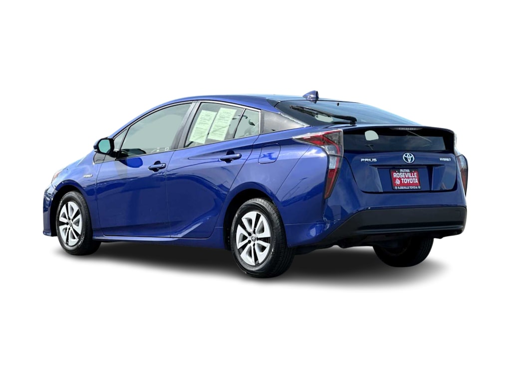 2016 Toyota Prius Three 4