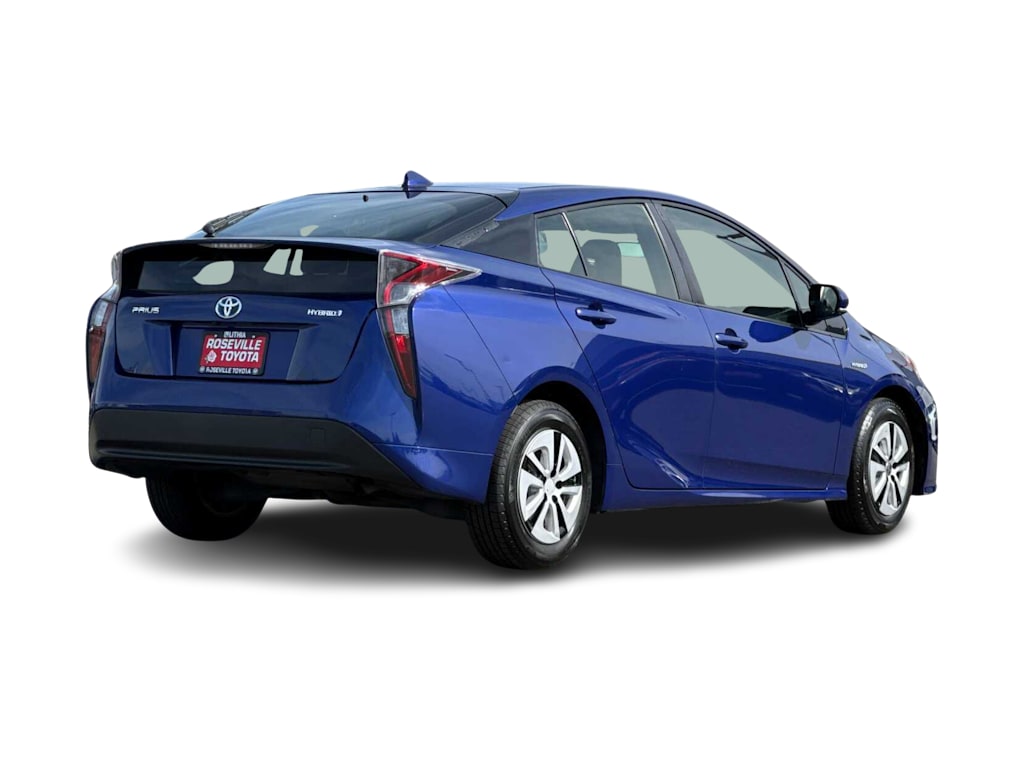 2016 Toyota Prius Three 19