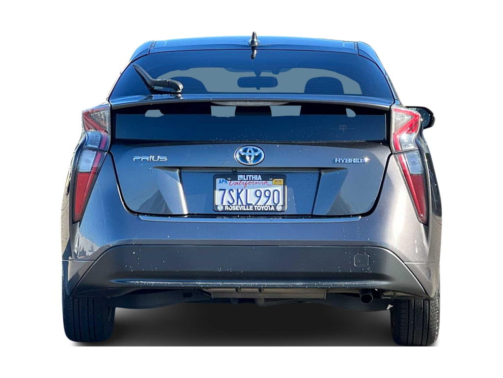 2016 Toyota Prius Three 5