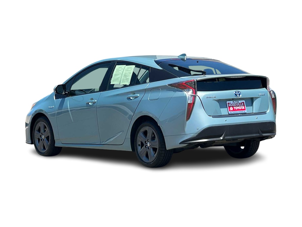 Thumbnail: 2018 Toyota Prius - 4
