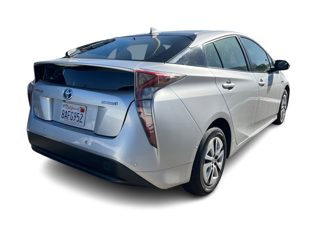 Thumbnail: 2017 Toyota Prius - 11