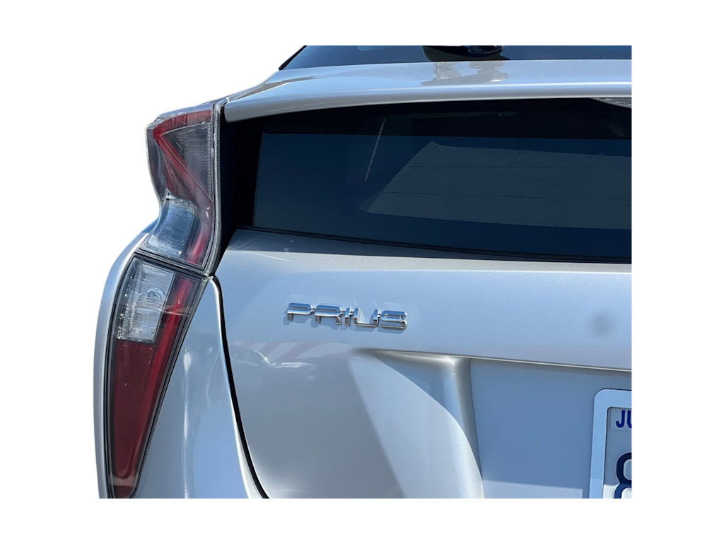 Thumbnail: 2018 Toyota Prius - 15