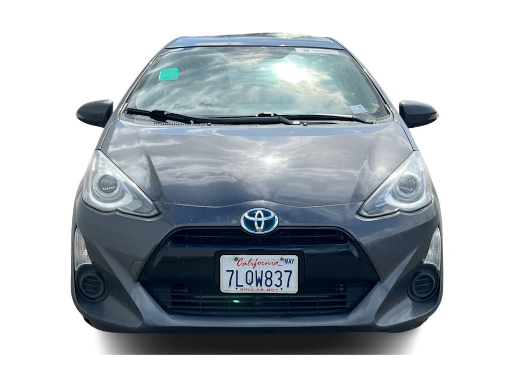 Thumbnail: 2015 Toyota Prius c - 4
