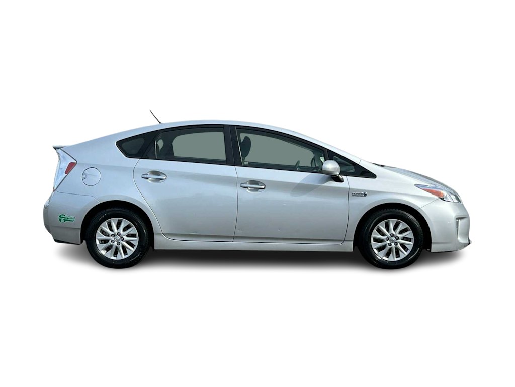 2014 Toyota Prius Plug-in 19