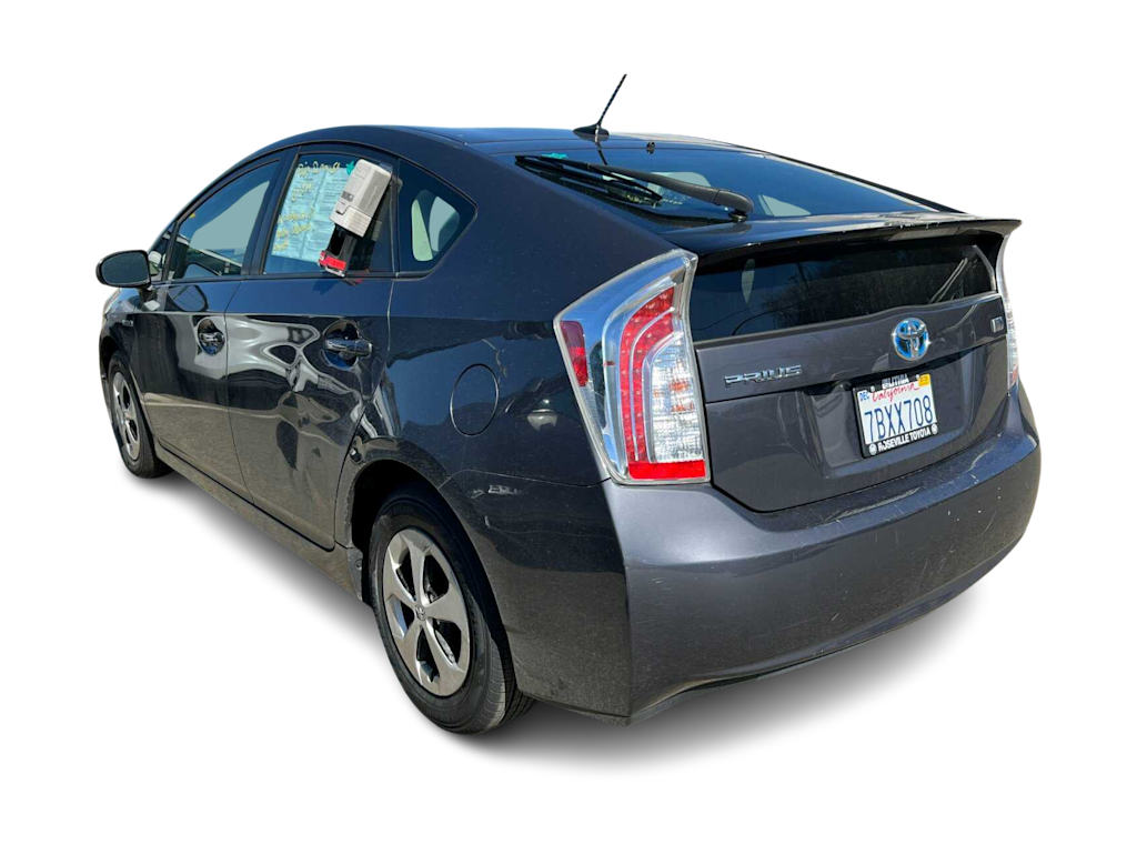 2013 Toyota Prius Four 2