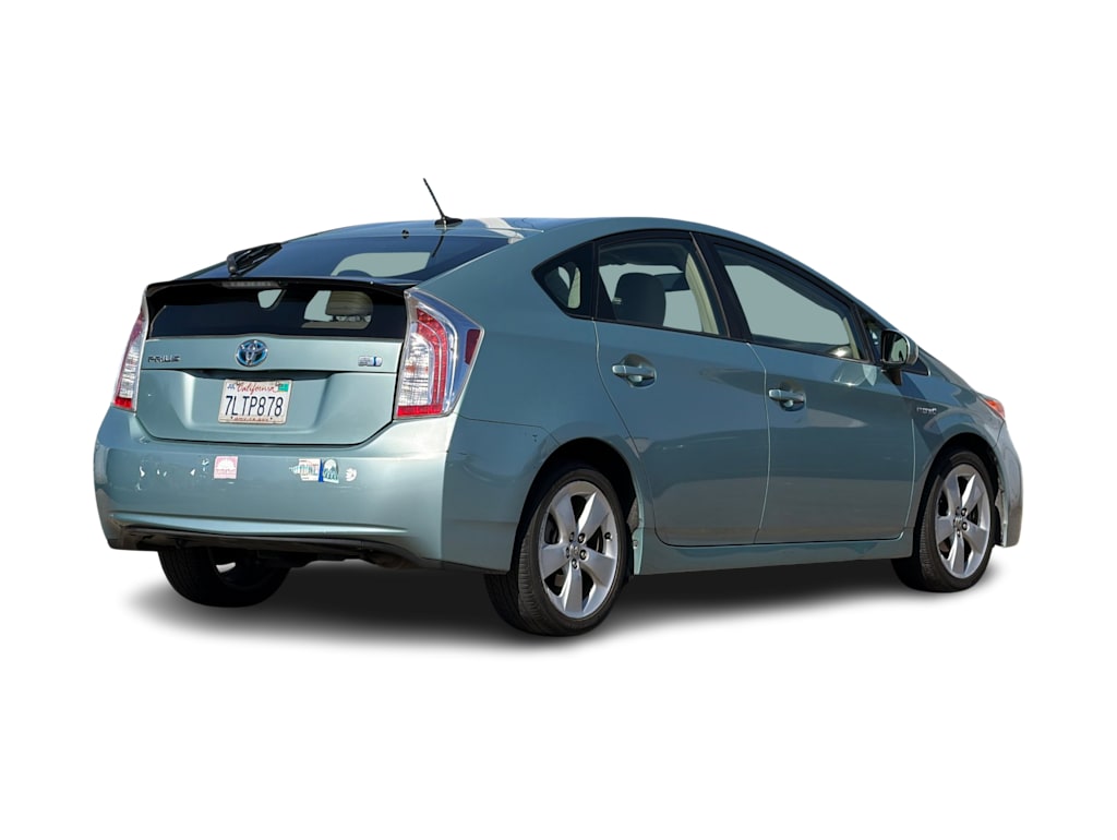 Thumbnail: 2015 Toyota Prius - 12