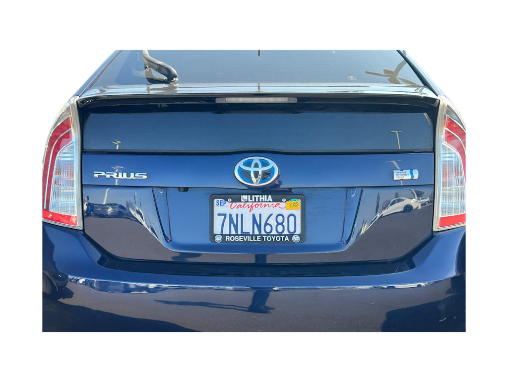 Thumbnail: 2015 Toyota Prius - 14