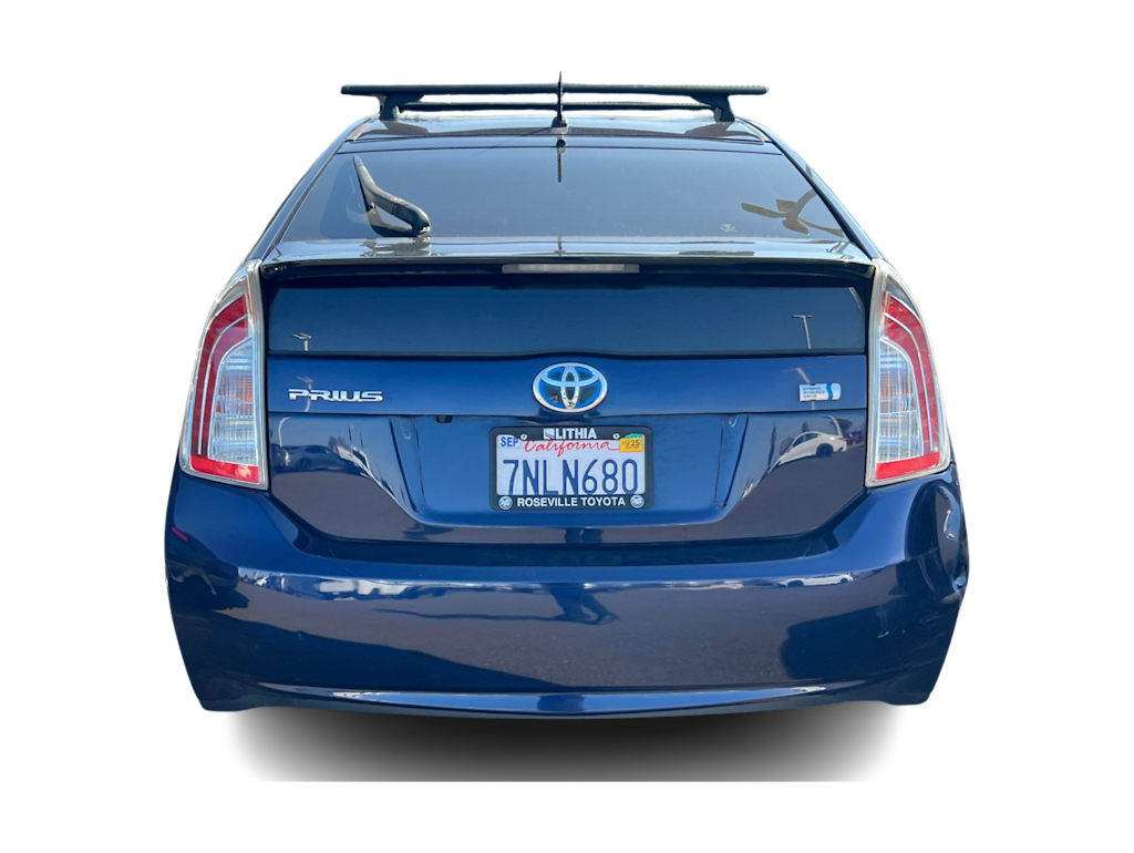 Thumbnail: 2015 Toyota Prius - 3