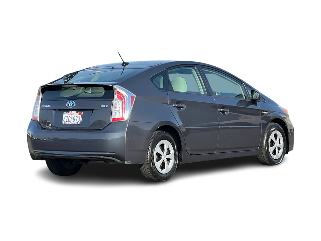 Thumbnail: 2013 Toyota Prius - 17