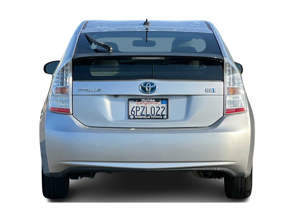 2011 Toyota Prius Three 5