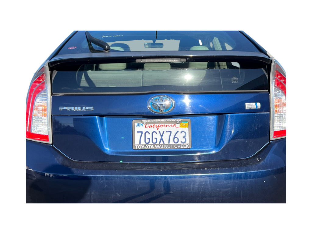 2014 Toyota Prius Two 16