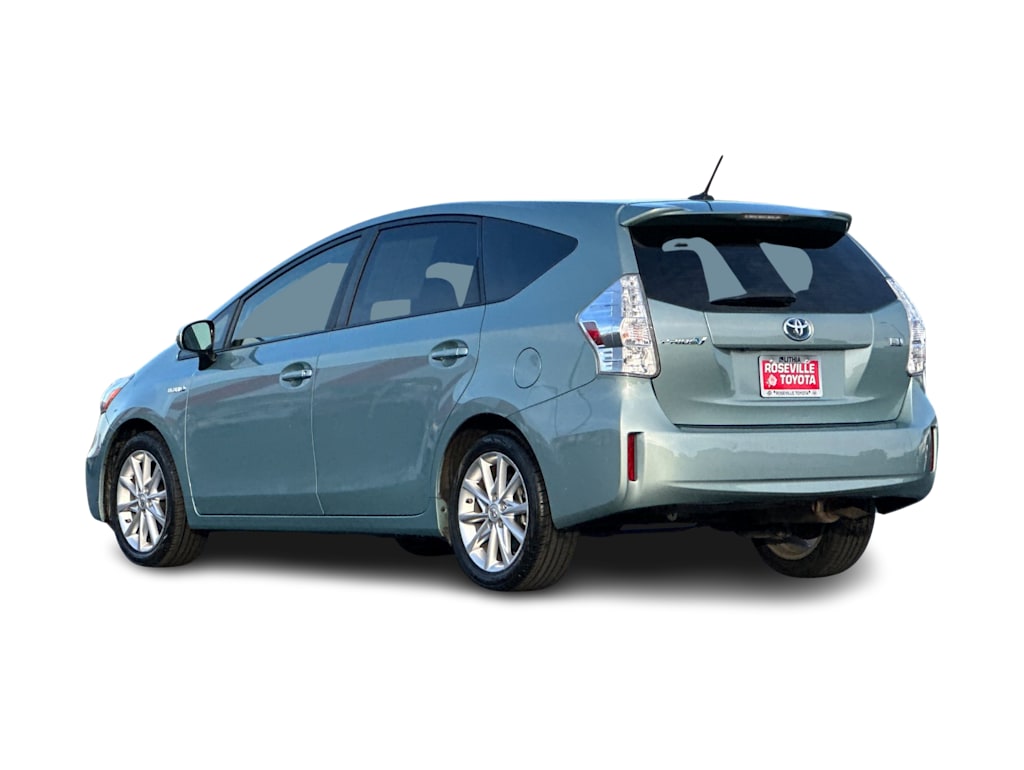 Thumbnail: 2013 Toyota Prius v - 4