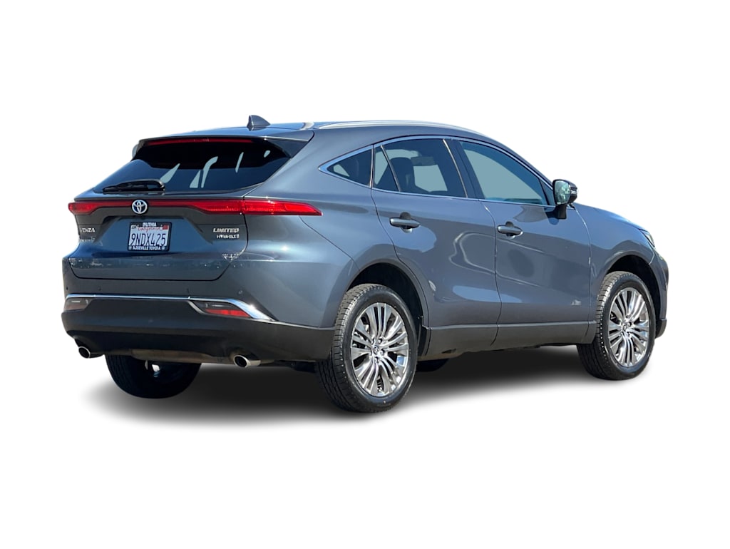 Thumbnail: 2022 Toyota Venza - 18