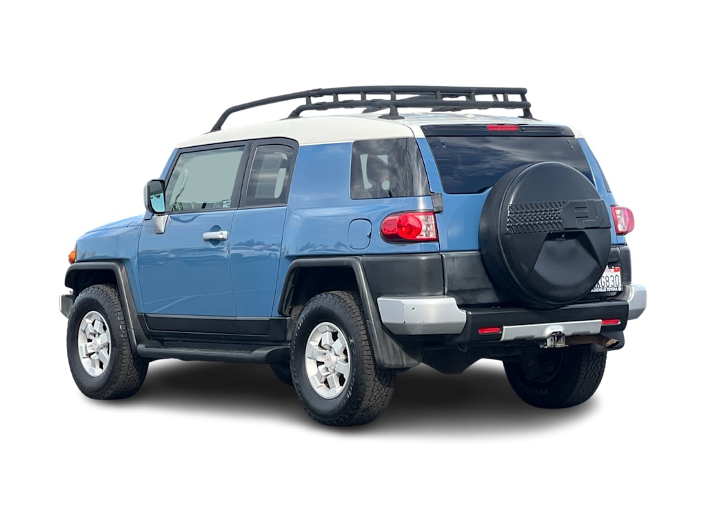 Thumbnail: 2011 Toyota FJ Cruiser - 4