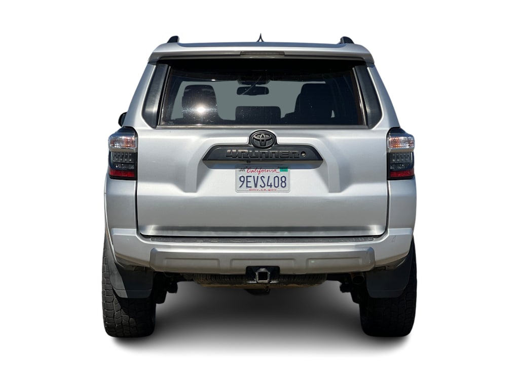 Thumbnail: 2017 Toyota 4Runner - 5