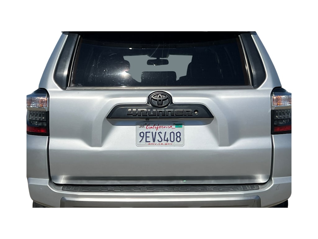 Thumbnail: 2017 Toyota 4Runner - 24