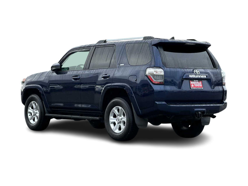 2020 Toyota 4Runner SR5 4