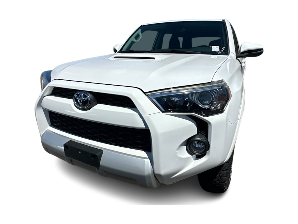 Thumbnail: 2016 Toyota 4Runner - 5