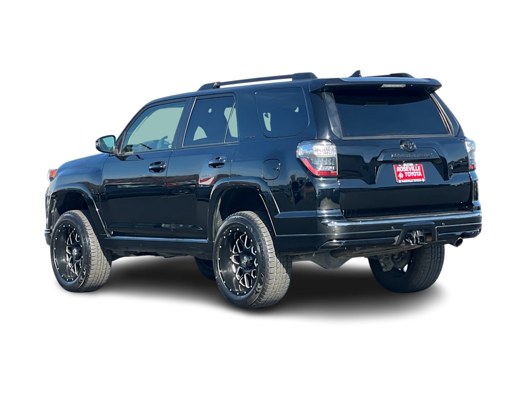 Thumbnail: 2020 Toyota 4Runner - 4