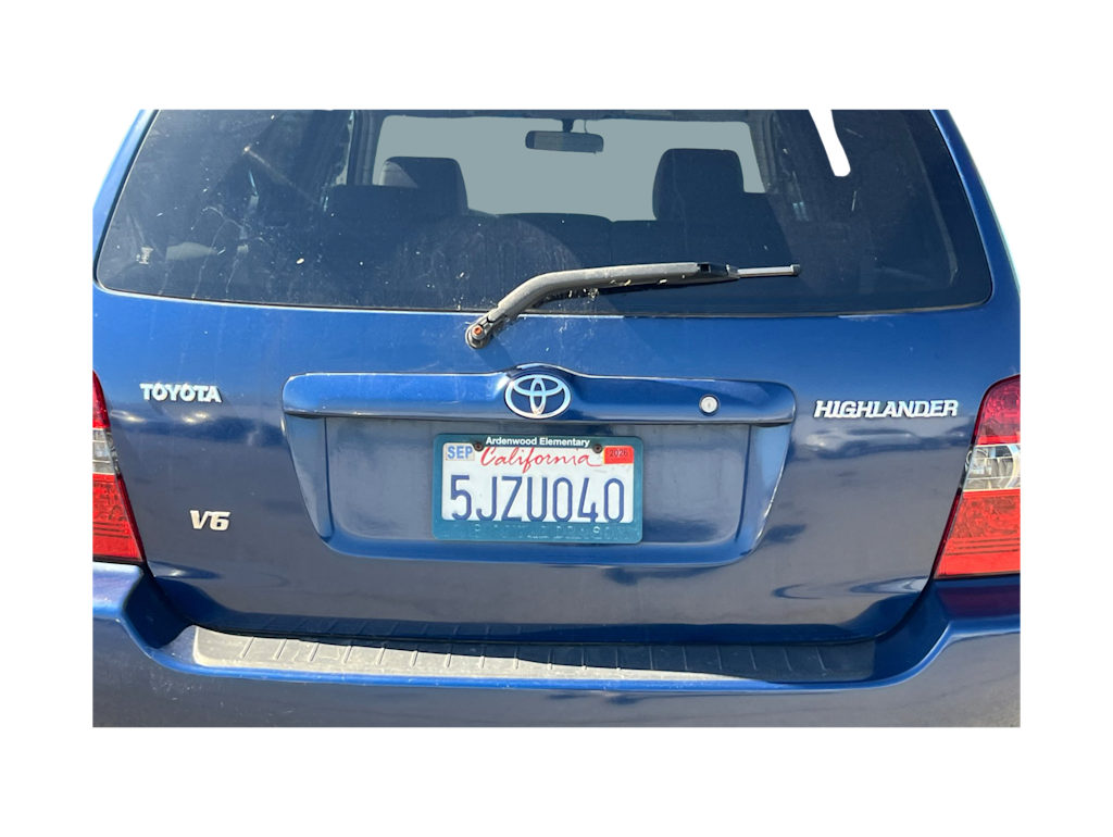 Thumbnail: 2004 Toyota Highlander - 20