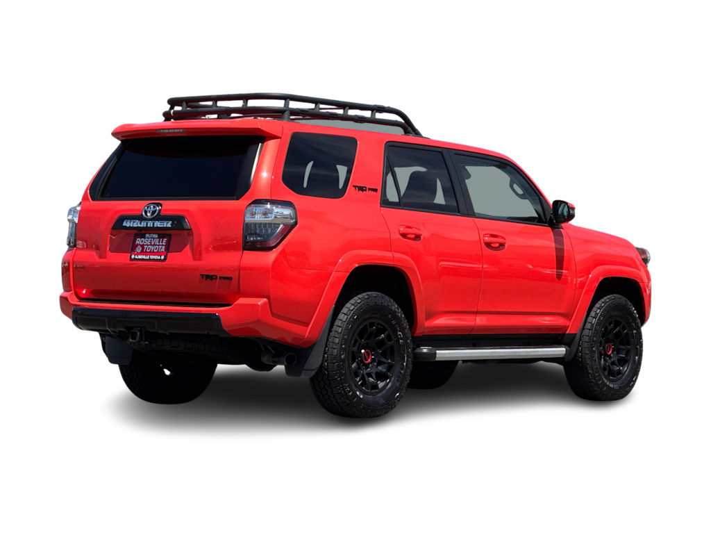 Thumbnail: 2023 Toyota 4Runner - 18