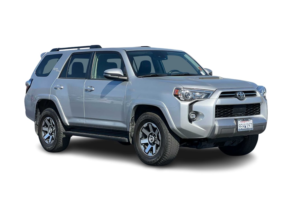 Thumbnail: 2023 Toyota 4Runner - 18