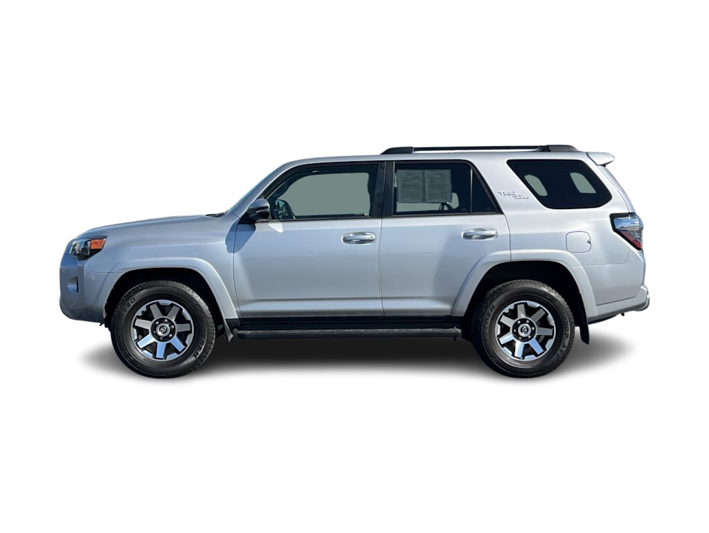 Thumbnail: 2023 Toyota 4Runner - 3