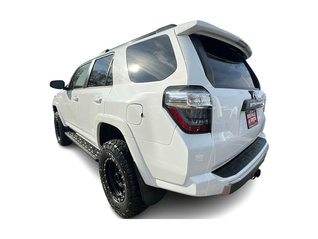 2022 Toyota 4Runner TRD Off Road 2