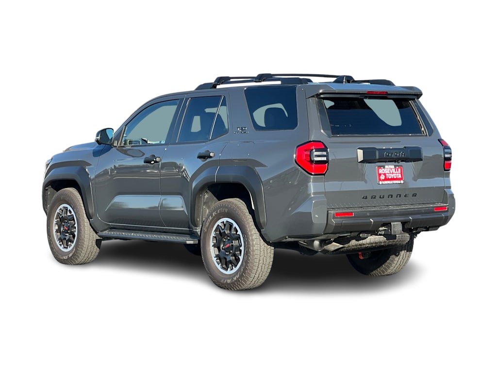 Thumbnail: 2025 Toyota 4Runner - 4