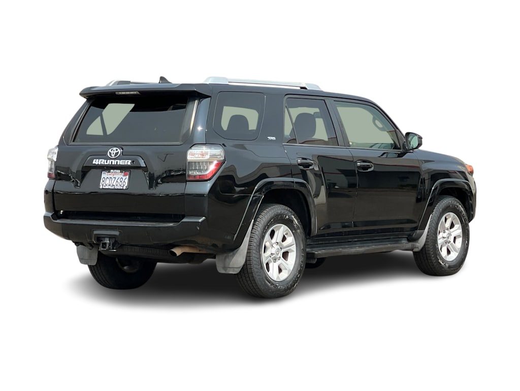 Thumbnail: 2016 Toyota 4Runner - 19