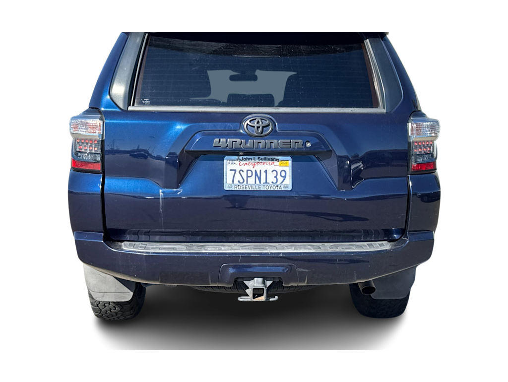 Thumbnail: 2014 Toyota 4Runner - 23