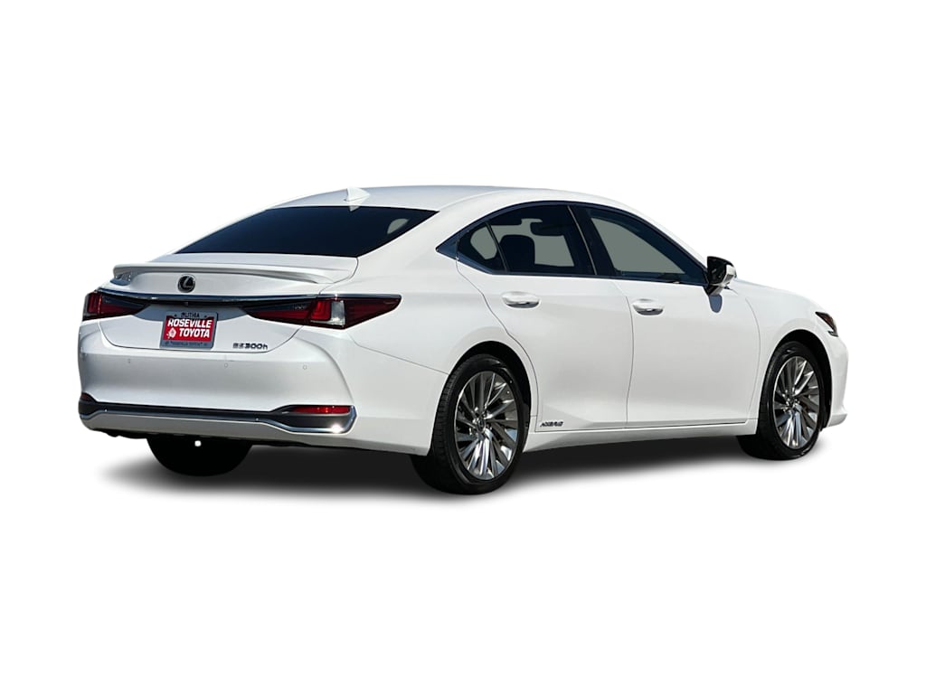 Thumbnail: 2019 Lexus ES - 16
