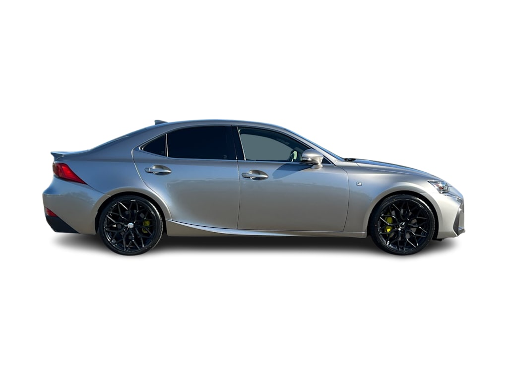 Thumbnail: 2017 Lexus IS - 19
