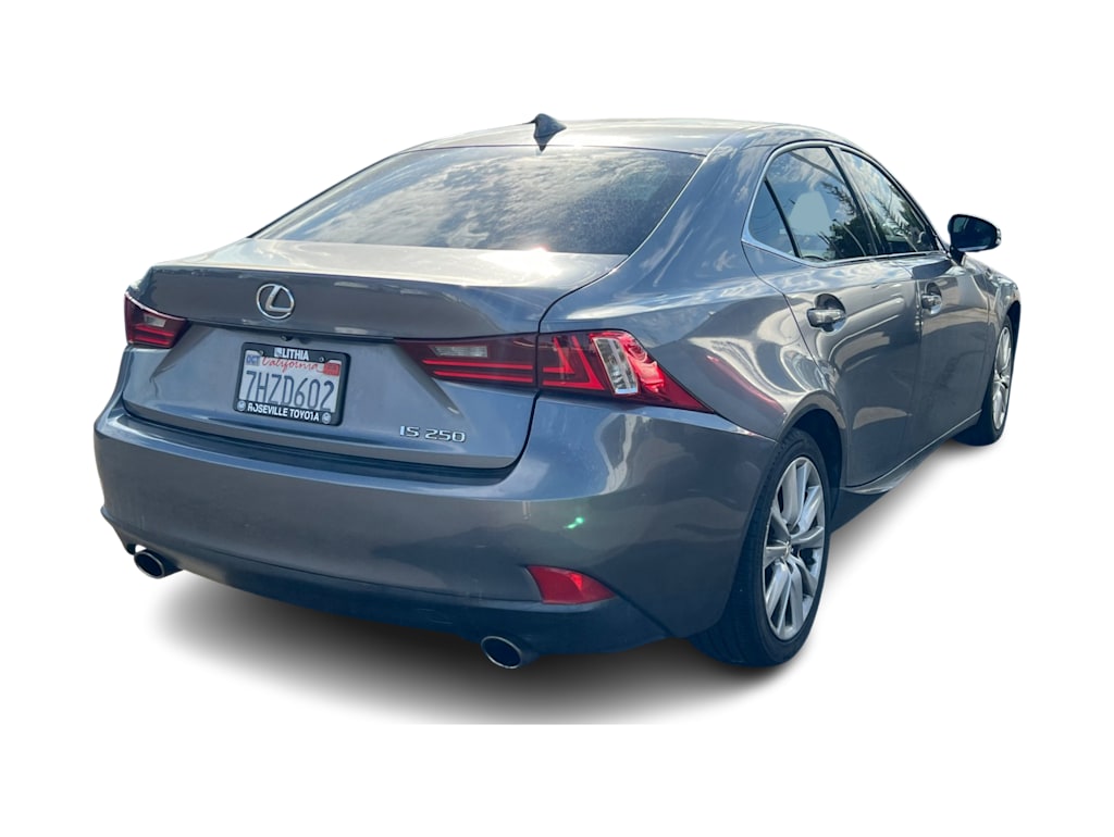 Thumbnail: 2015 Lexus IS - 9