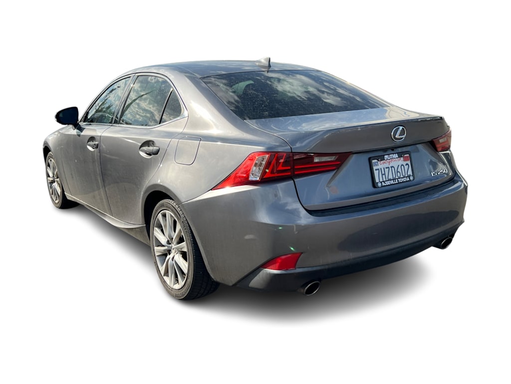 Thumbnail: 2015 Lexus IS - 2