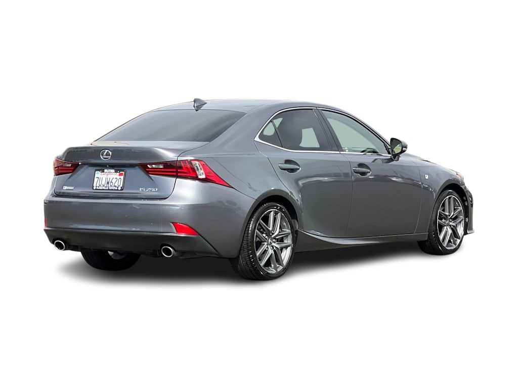 Thumbnail: 2015 Lexus IS - 17