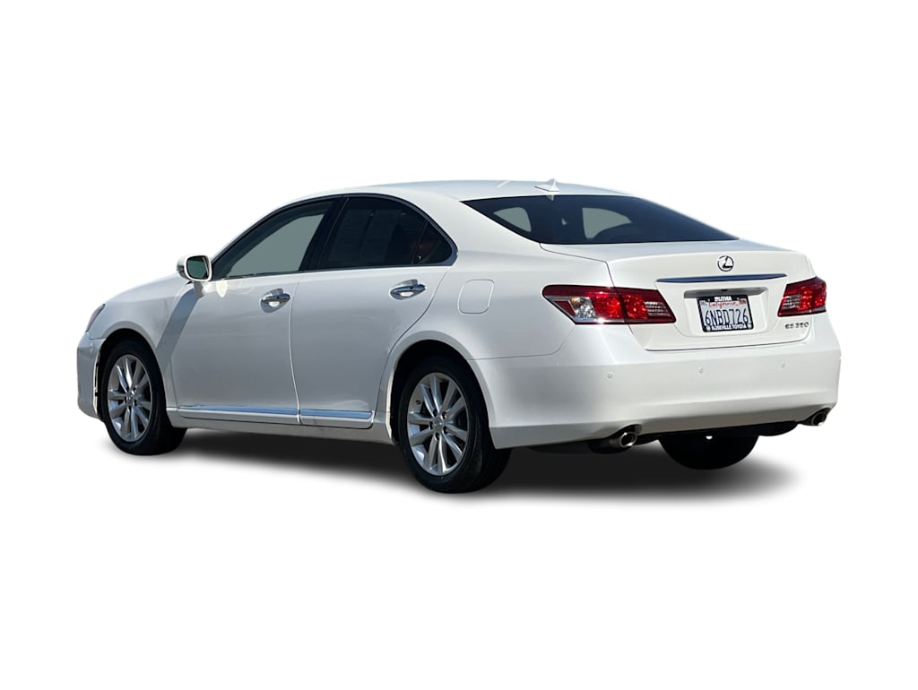 Thumbnail: 2011 Lexus ES - 4