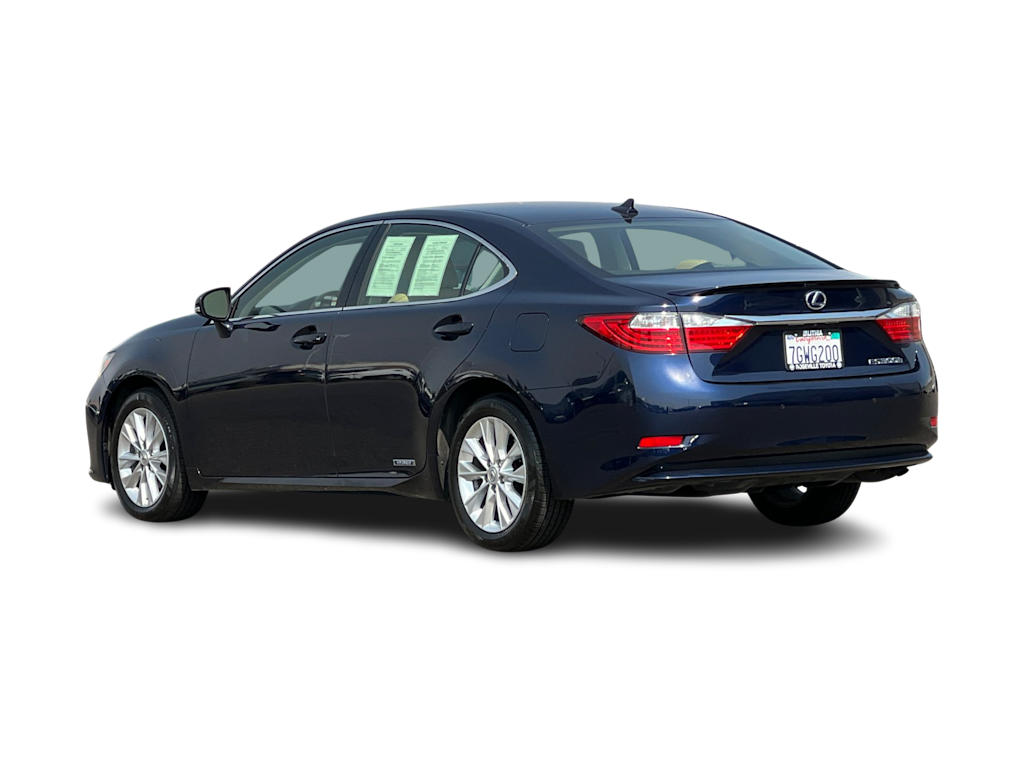 Thumbnail: 2014 Lexus ES - 4