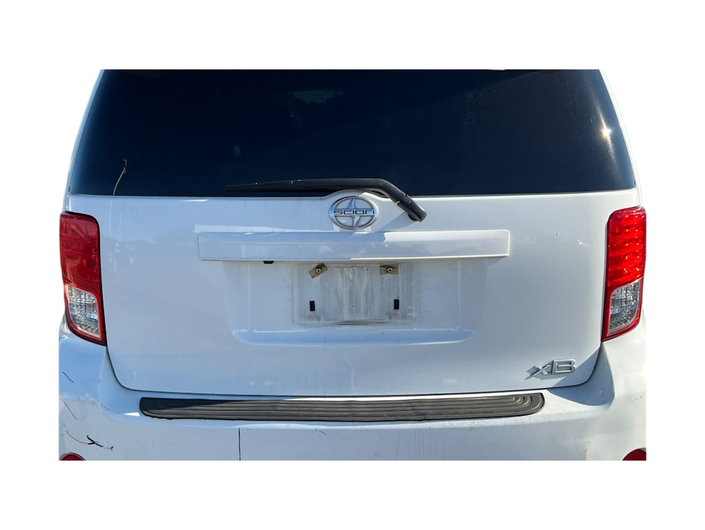 Thumbnail: 2015 Scion xB - 18
