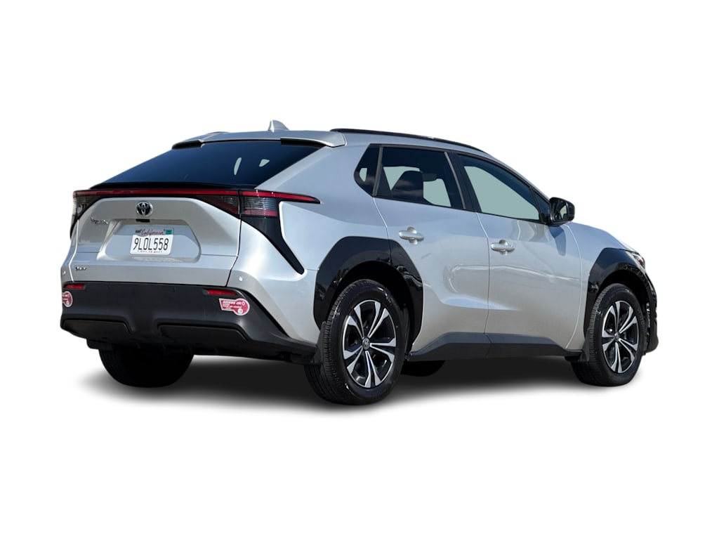 Thumbnail: 2024 Toyota bZ4X - 18