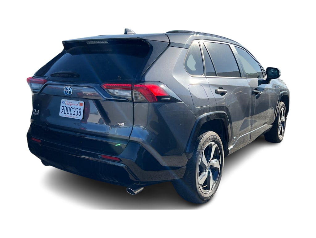 Thumbnail: 2022 Toyota RAV4 - 10