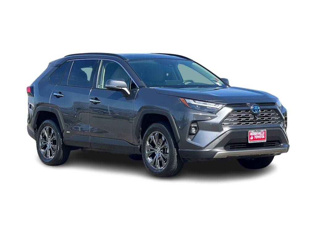 Thumbnail: 2023 Toyota RAV4 - 17