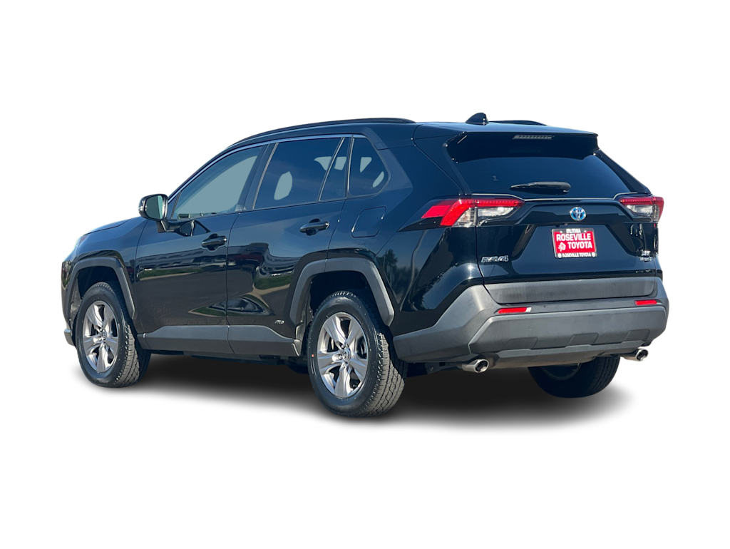 Thumbnail: 2022 Toyota RAV4 - 4