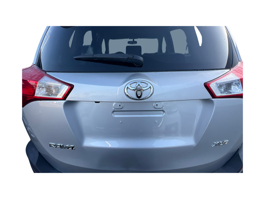 Thumbnail: 2015 Toyota RAV4 - 16