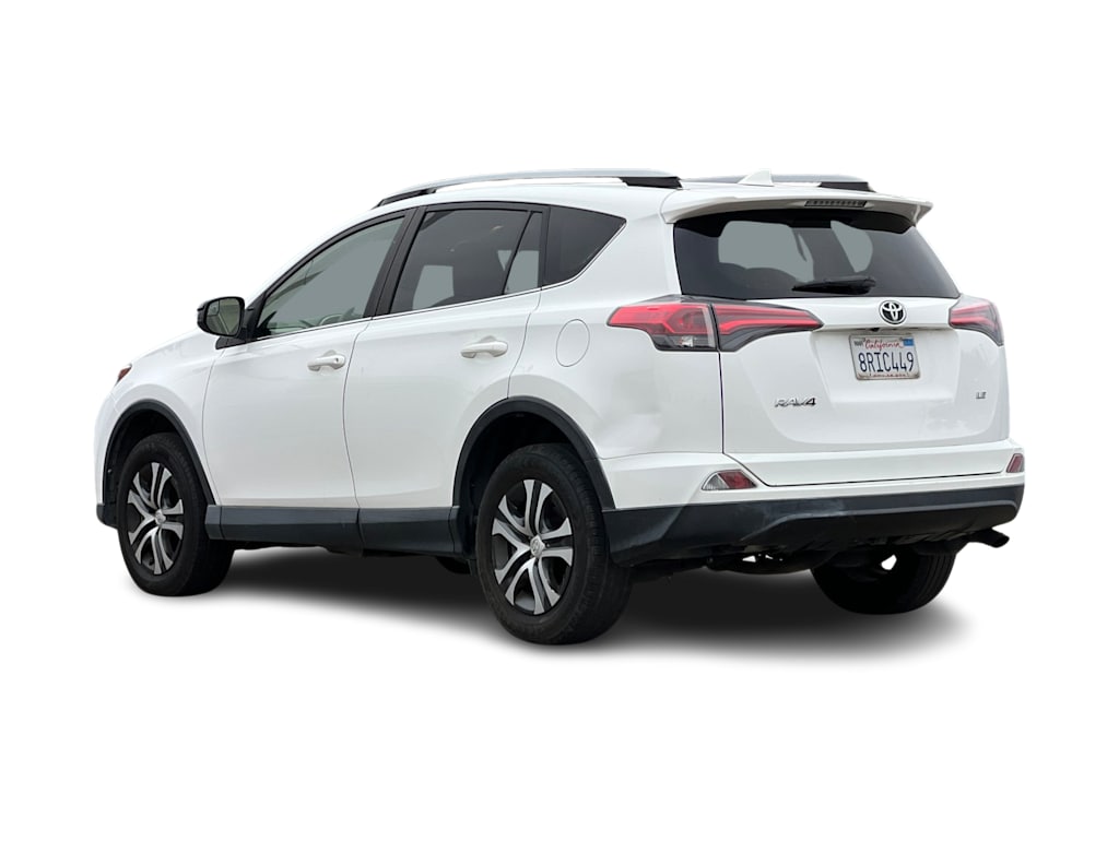 Thumbnail: 2017 Toyota RAV4 - 4