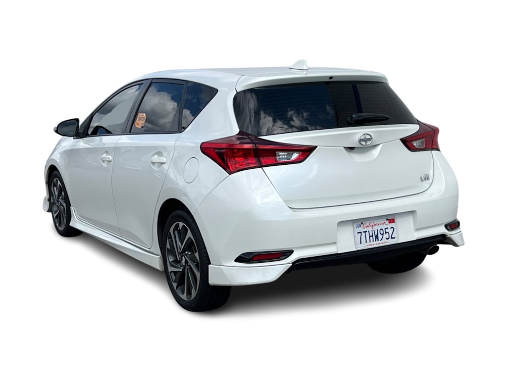 Thumbnail: 2016 Scion iM - 2