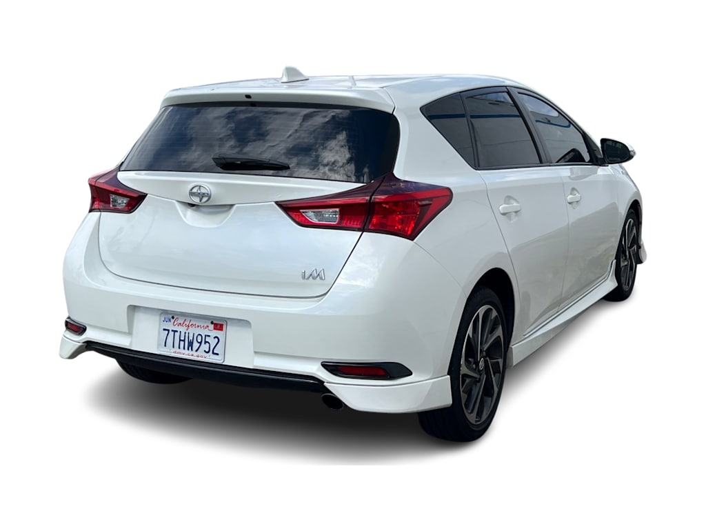 Thumbnail: 2016 Scion iM - 10