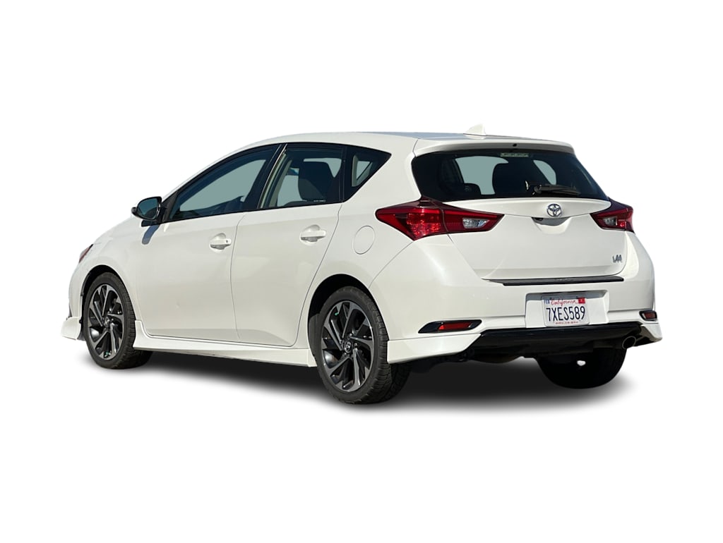 Thumbnail: 2017 Toyota Corolla iM - 4