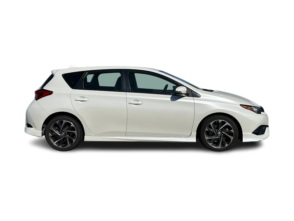 Thumbnail: 2017 Toyota Corolla iM - 12